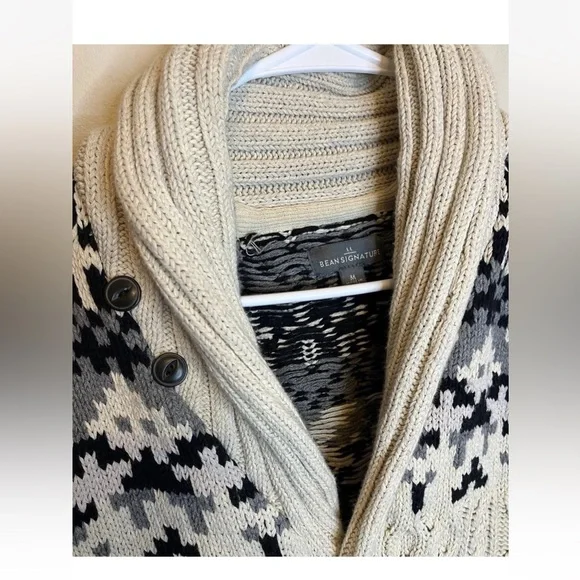 L.L. Bean Signature Fisherman Cream Black Cable Knit Cotton Sweater Sz M EUC - Picture 5 of 8